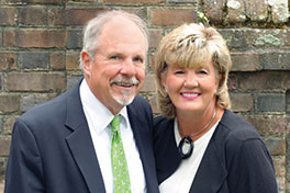 Photo of Terry and Dianne Squire. A link to their story